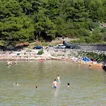 8765f Apartamento